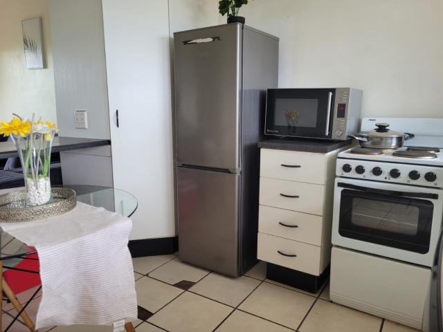 2 Bedroom Apartment / Flat For Sale in Montclair