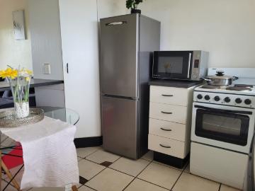 2 Bedroom Apartment / Flat For Sale in Montclair