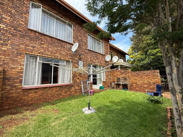 2 Bedroom Apartment / Flat For Sale in Monument Park