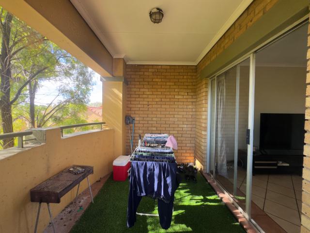 2 Bedroom Apartment / Flat For Sale in Mooikloof Ridge