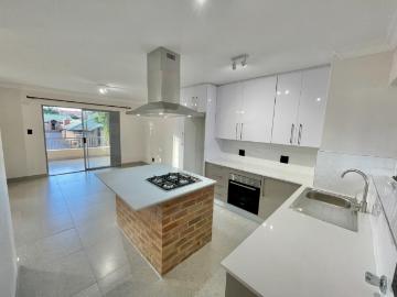 2 Bedroom Apartment / Flat For Sale in Moreleta Park