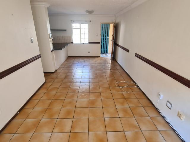 2 Bedroom Apartment / Flat For Sale in Moreleta Park