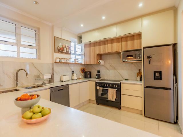 2 Bedroom Apartment / Flat For Sale in Morningside