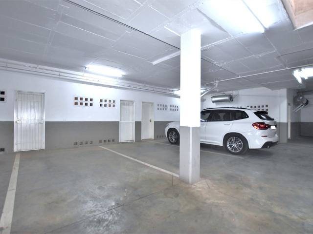 2 Bedroom Apartment / Flat For Sale in Morningside