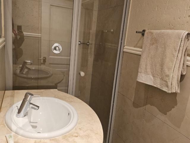2 Bedroom Apartment / Flat For Sale in Morningside
