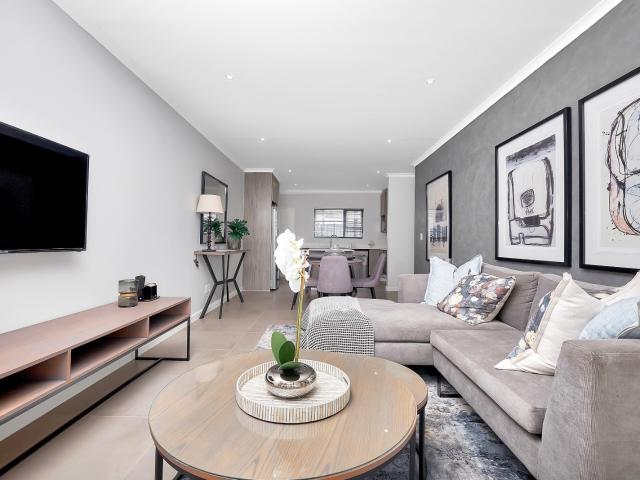 2 Bedroom Apartment / Flat For Sale in Morningside