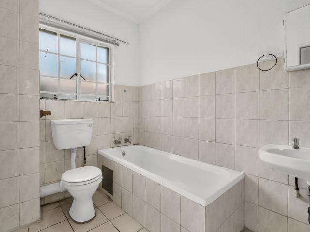 2 Bedroom Apartment / Flat For Sale in Morningside