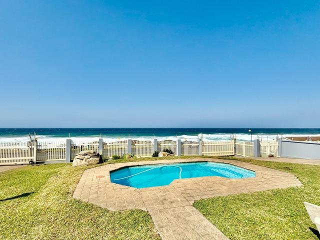 2 Bedroom Apartment / Flat For Sale in Manaba Beach