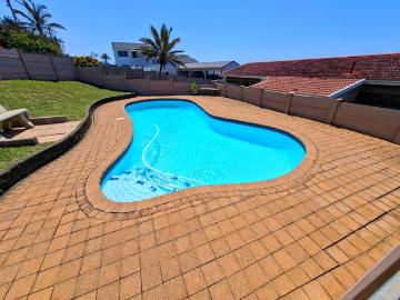 2 Bedroom Apartment / Flat For Sale in Manaba Beach