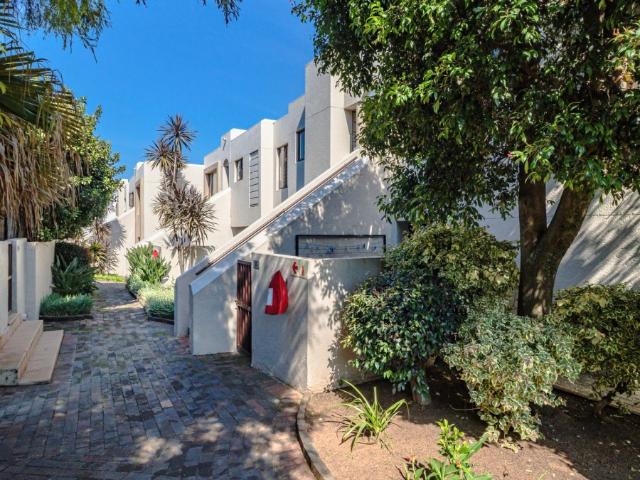 2 Bedroom Apartment / Flat For Sale in Marais Steyn Park
