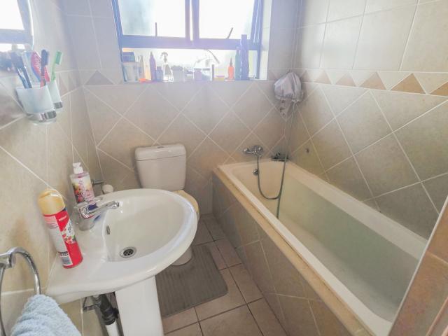 2 Bedroom Apartment / Flat For Sale in Margate