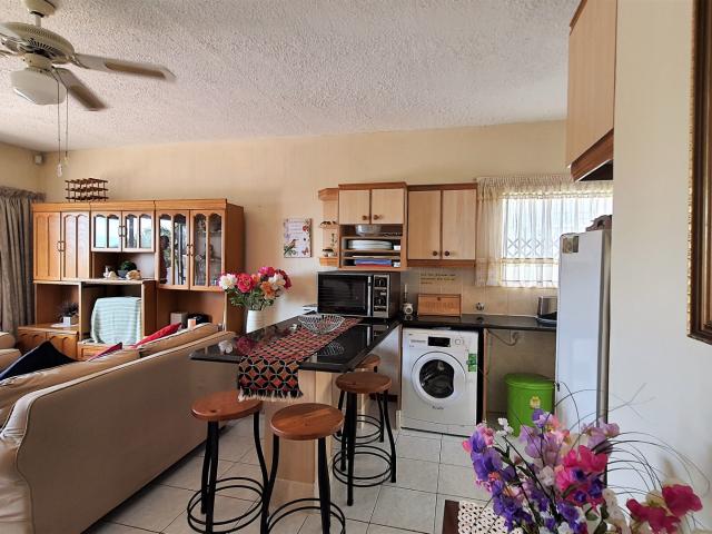 2 Bedroom Apartment / Flat For Sale in Margate