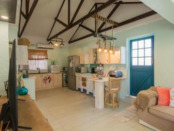 2 Bedroom Apartment / Flat For Sale in Marina Beach