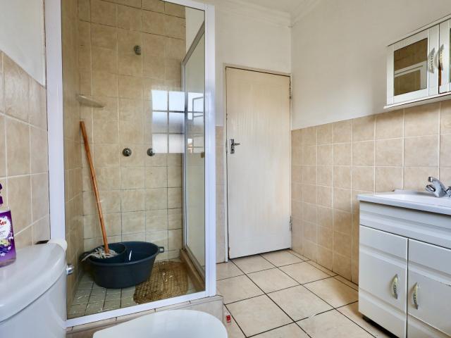 2 Bedroom Apartment / Flat For Sale in Meyerton Central