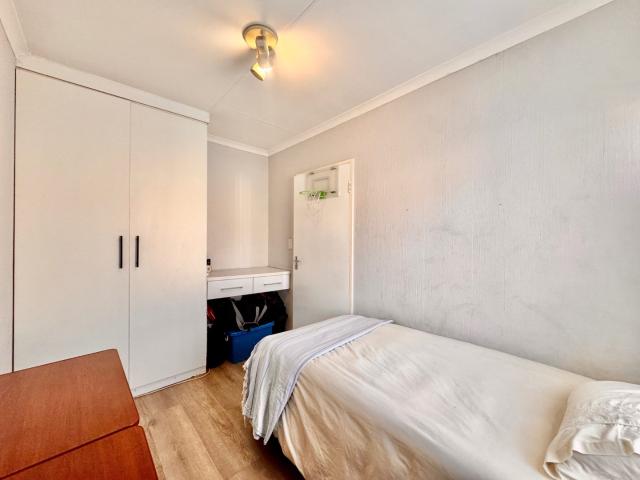 2 Bedroom Apartment / Flat For Sale in Meyersdal