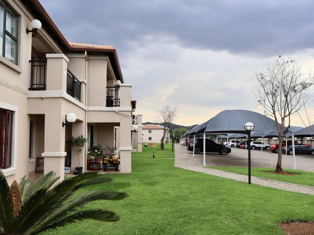 2 Bedroom Apartment / Flat For Sale in Meyersdal
