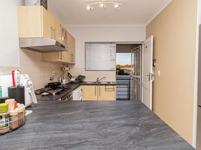 2 Bedroom Apartment / Flat For Sale in Melkbosstrand Central