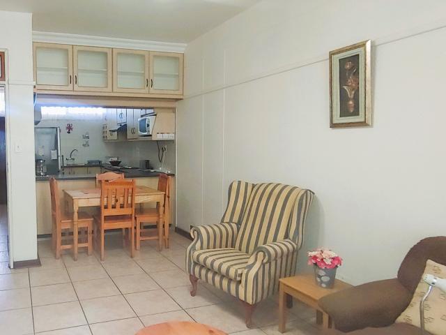 2 Bedroom Apartment / Flat For Sale in Memorial Road Area