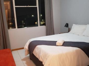 2 Bedroom Apartment / Flat For Sale in Menlyn