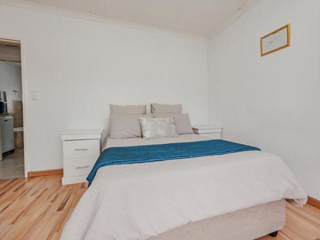 2 Bedroom Apartment / Flat For Sale in Mindalore North
