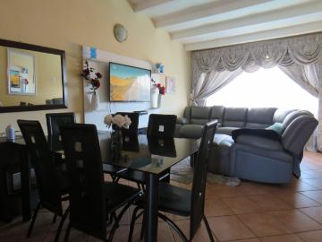 Apartment for sale in Mogale City Local Municipality - Parking