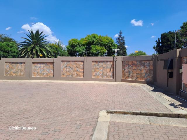 2 Bedroom Apartment / Flat For Sale in Minnebron