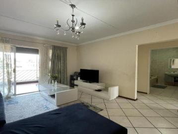 2 Bedroom Apartment / Flat For Sale in Mulbarton