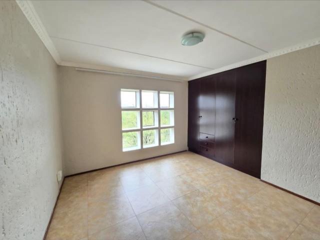 2 Bedroom Apartment / Flat For Sale in Mulbarton