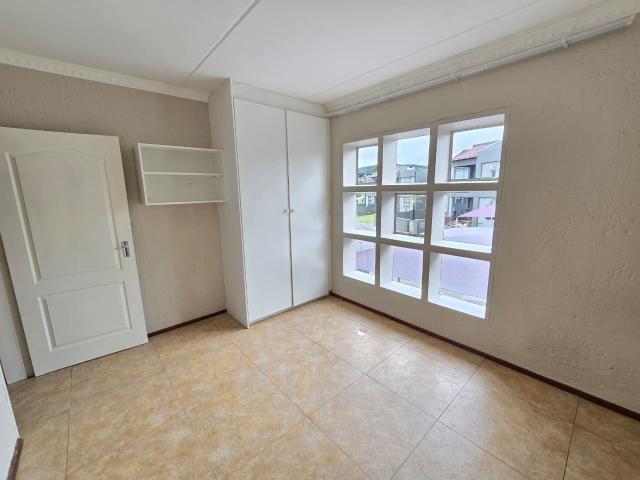 2 Bedroom Apartment / Flat For Sale in Mulbarton