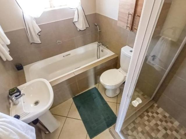 2 Bedroom Apartment / Flat For Sale in Noordwyk