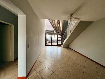 2 Bedroom Apartment / Flat For Sale in Noordheuwel