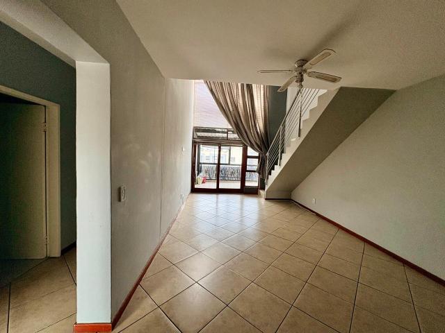 2 Bedroom Apartment / Flat For Sale in Noordheuwel