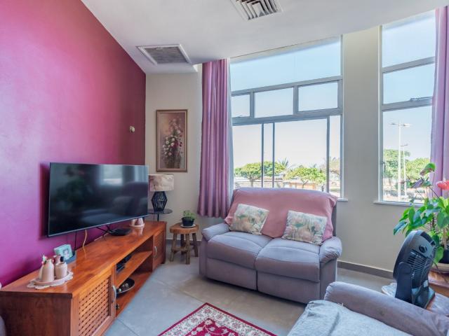 2 Bedroom Apartment / Flat For Sale in North Beach