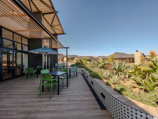 2 Bedroom Apartment / Flat For Sale in North Riding AH