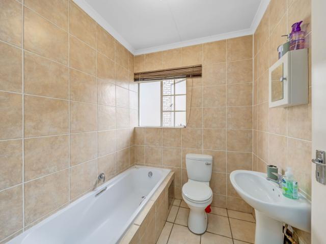 2 Bedroom Apartment / Flat For Sale in North Riding