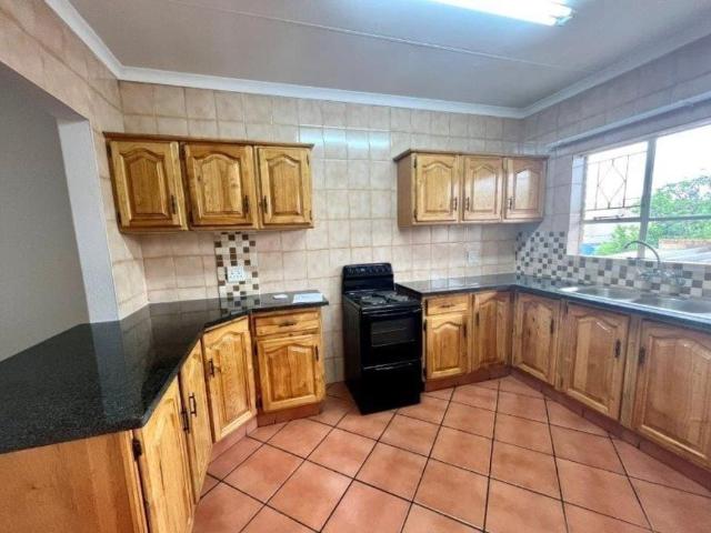 2 Bedroom Apartment / Flat For Sale in New Redruth
