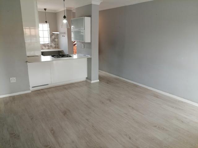 2 Bedroom Apartment / Flat For Sale in New Redruth