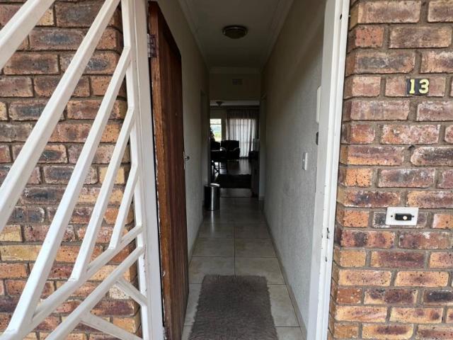 2 Bedroom Apartment / Flat For Sale in New Redruth