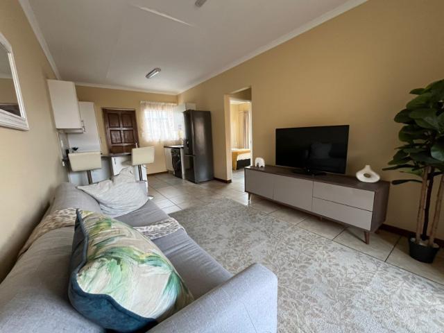 2 Bedroom Apartment / Flat For Sale in South Crest