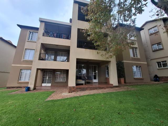 2 Bedroom Apartment / Flat For Sale in South Crest