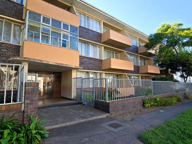 2 Bedroom Apartment / Flat For Sale in Southernwood