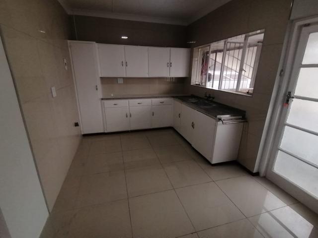 2 Bedroom Apartment / Flat For Sale in Southernwood