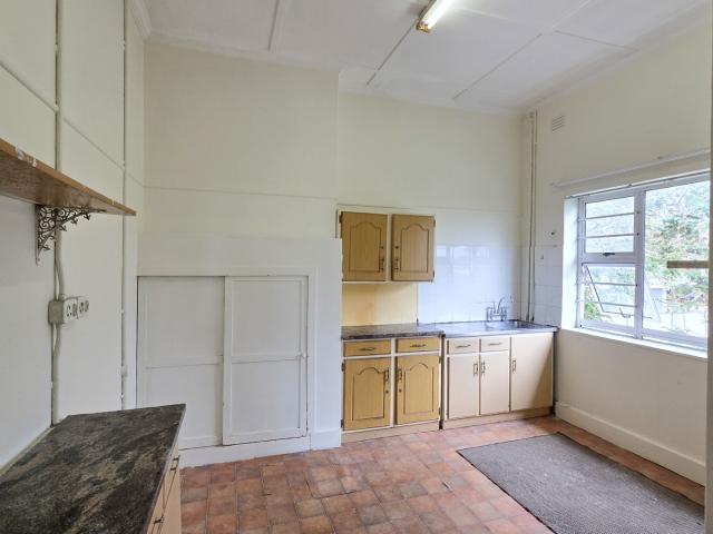 2 Bedroom Apartment / Flat For Sale in Southernwood