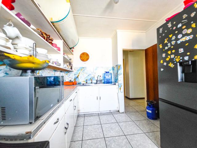 2 Bedroom Apartment / Flat For Sale in Southernwood