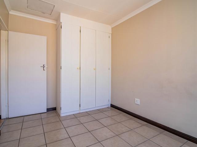 2 Bedroom Apartment / Flat For Sale in Sonneglans