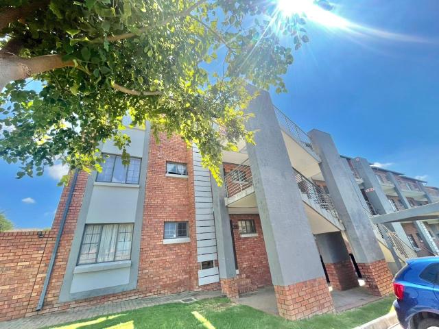 2 Bedroom Apartment / Flat For Sale in Sagewood