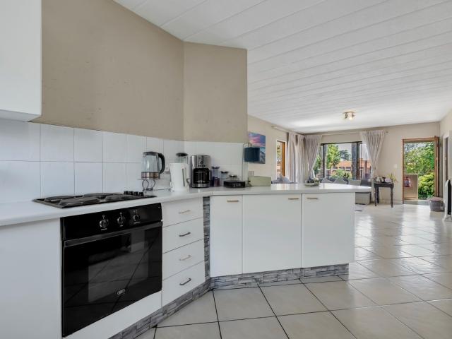 2 Bedroom Apartment / Flat For Sale in Sandown
