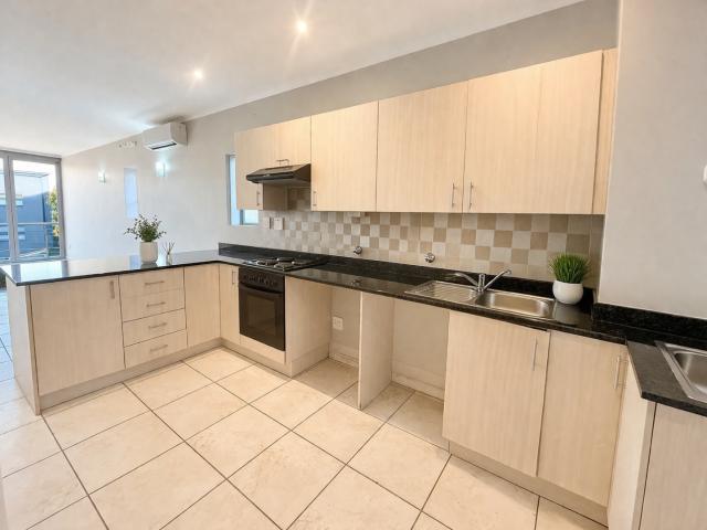 2 Bedroom Apartment / Flat For Sale in Sandhurst
