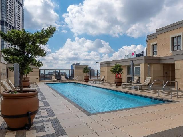 2 Bedroom Apartment / Flat For Sale in Sandton Central