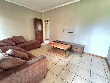 2 Bedroom Apartment / Flat For Sale in Sasolburg Ext 3